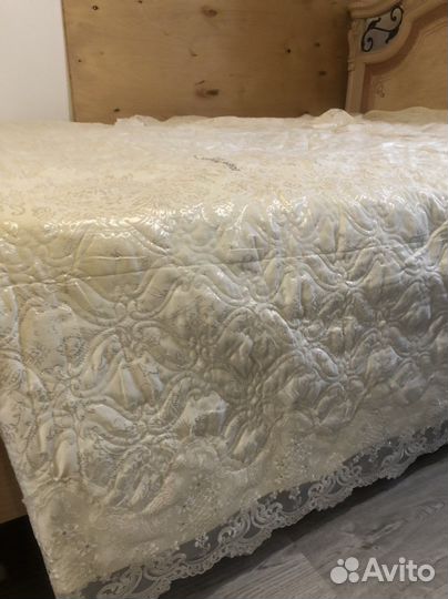 Покрывало на кровать 2 спальнее Blumarine