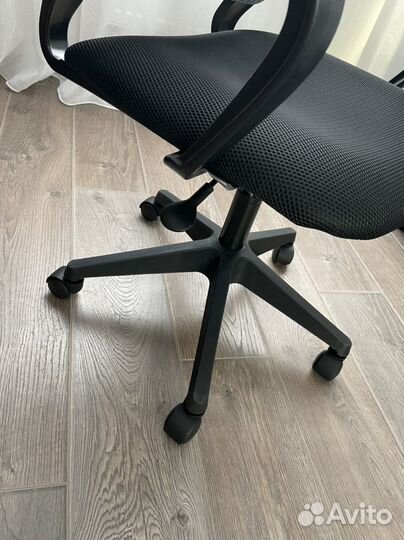 Компьютерный стул/кресло новый с анатом.спинкой