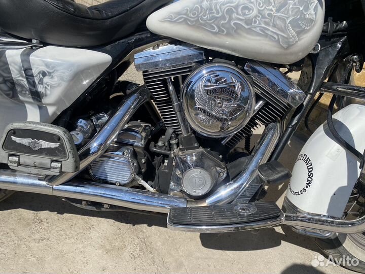 Harley Davidson flht