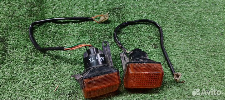 Поворотники Хонда трансальп передние