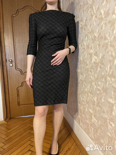 Шерстяное платье немецкого бренда hera 36 размер