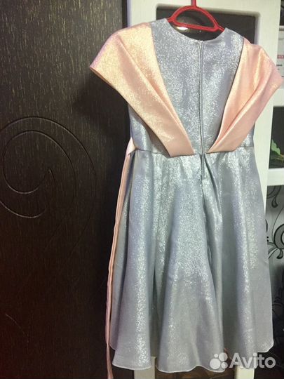 Платье праздничное для девочки