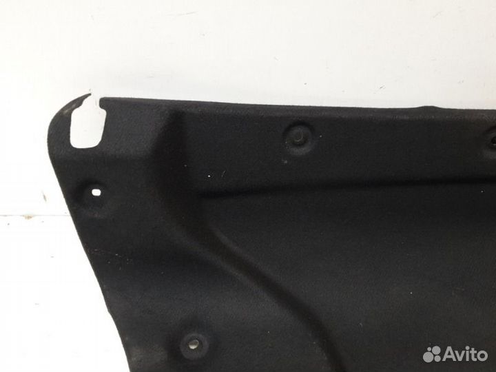 Обшивка крышки багажника задняя Toyota Camry V70