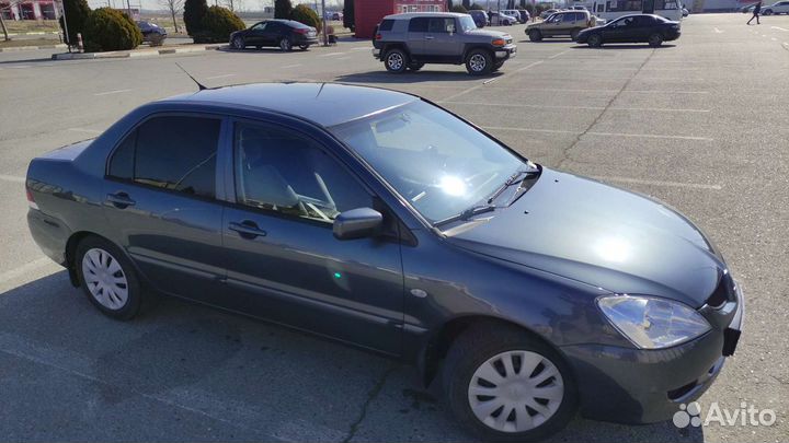 Mitsubishi Lancer 1.6 МТ, 2005, 270 000 км