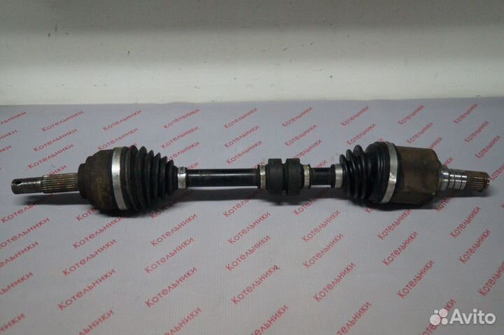 Nissan 39101-EW605 Вал приводной левый