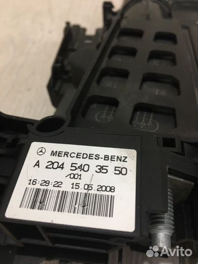 Блок предохранителей Mercedes Benz C200 W204