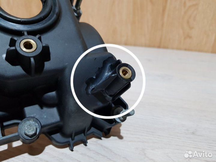 Крышка головки блока цилиндров Ford Mustang ford