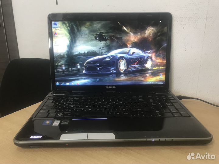 Отличный ноут Toshiba Satellite A500 Core i3