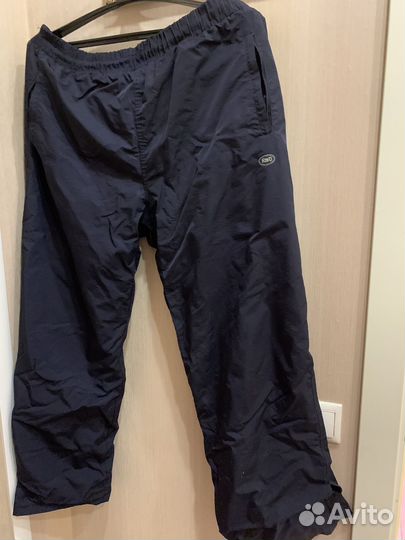 Мужской спортивный костюм