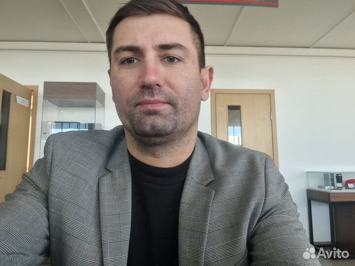 Менеджер по продажам