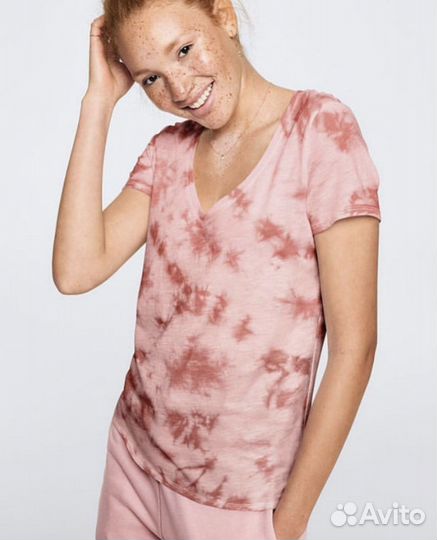 Футболка от pink