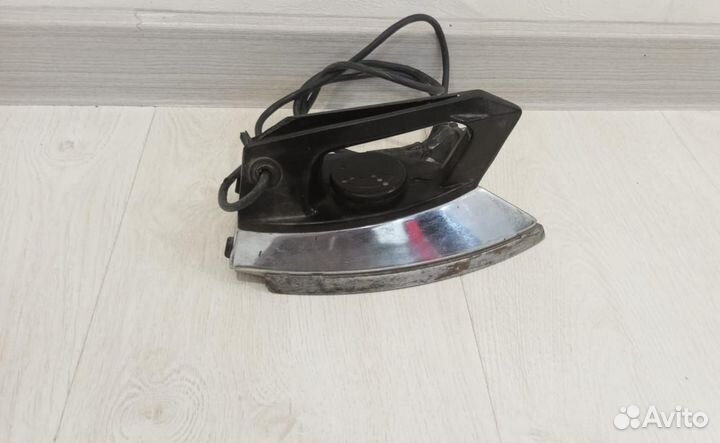 Утюги разных видов