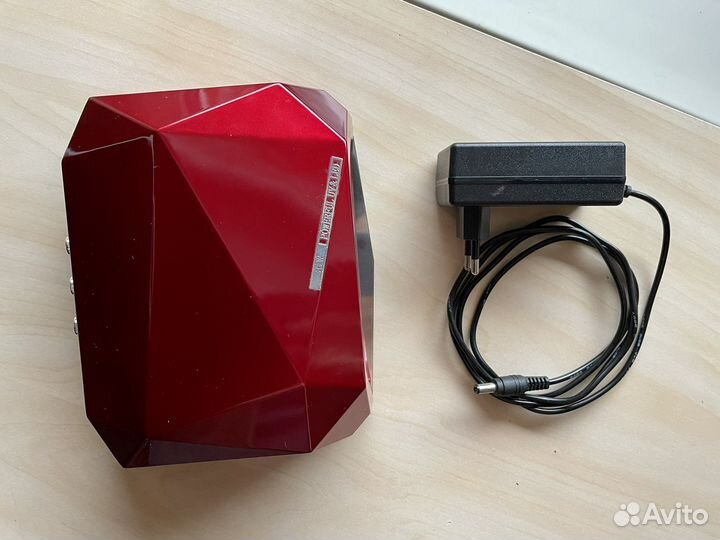 Лампа для ногтей UV LED TNL Professional 36 W