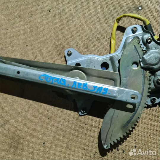 Стеклоподъемник зад левый daihatsu storia