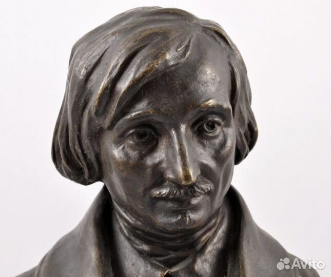 Бюст Гоголя Н.В., фабрика К.Ф.Верфель