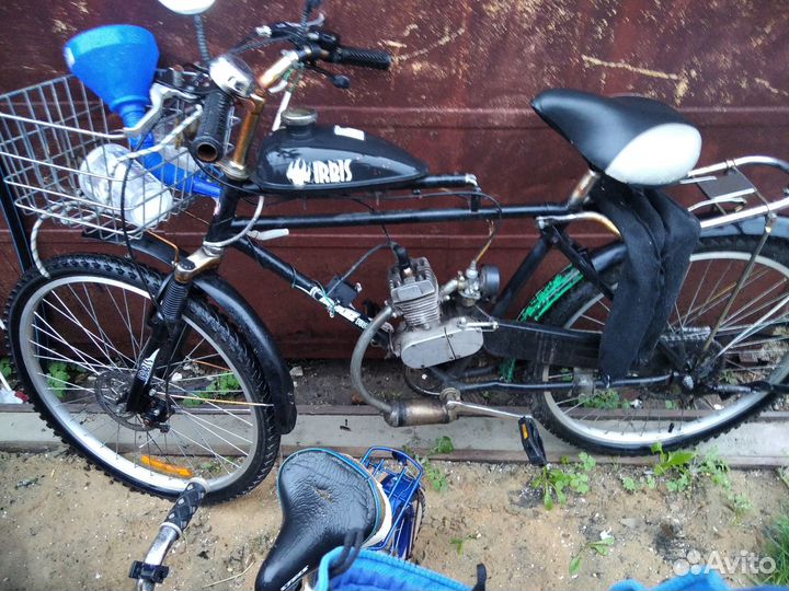Велосипед с бензиновым мотором