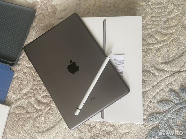 Планшет iPad 9. 2021. 64gb. Гарантия год
