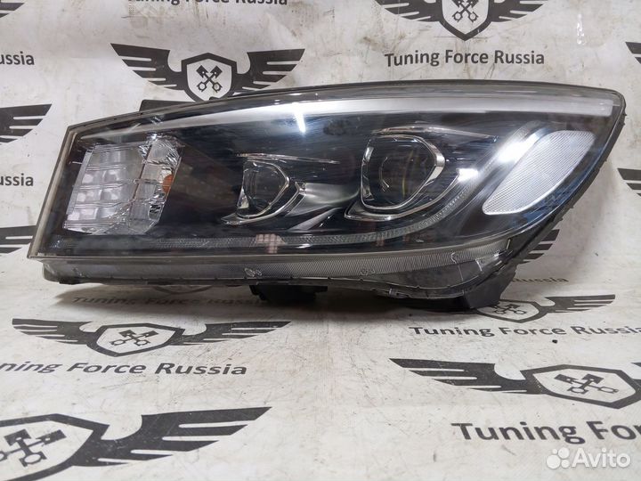 Левая фара KIA carnival 3 LED