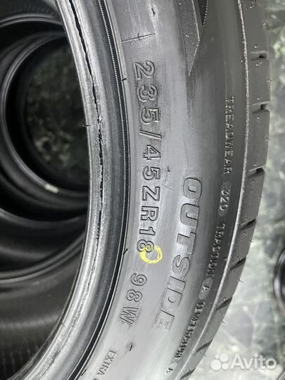 Tracmax X-Privilo TX3 235/45 R18 98W