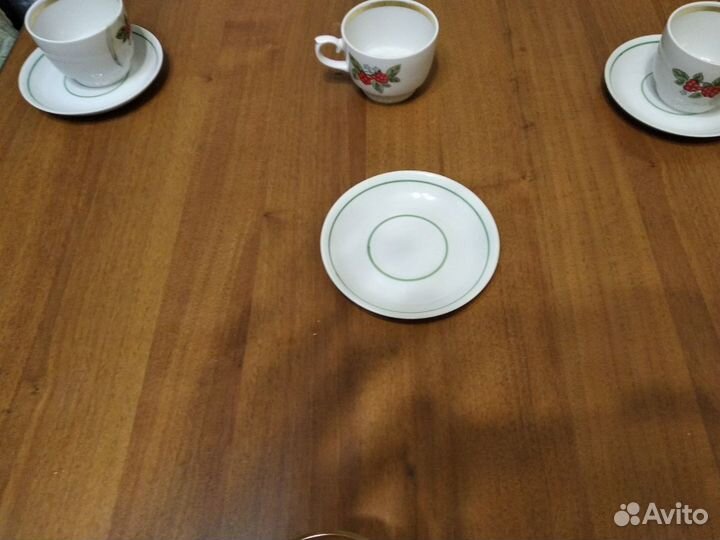 Чайный сервиз на 4 персоны