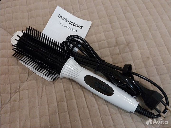 Расческа-выпрямитель новая