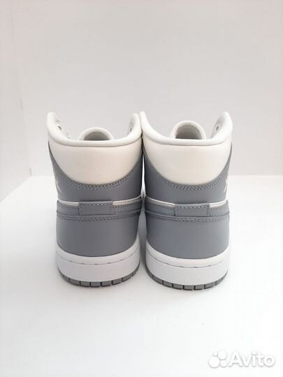 Jordan 1 Mid Stealth