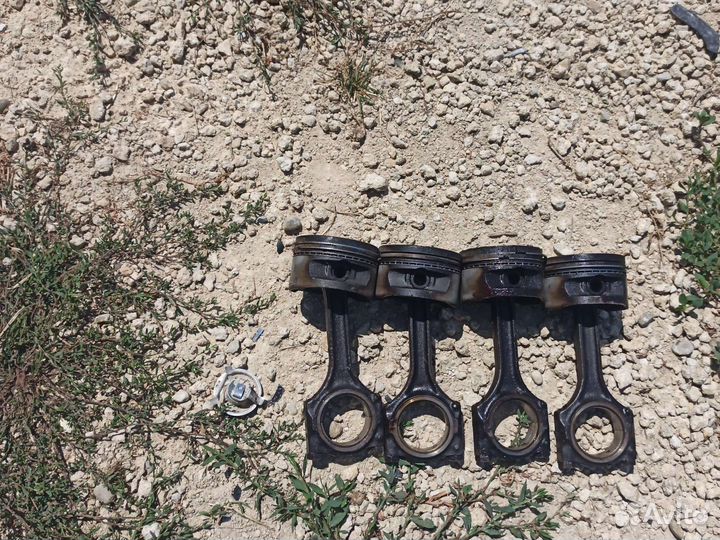 Поршень daewoo nexia 1.5 8 кл