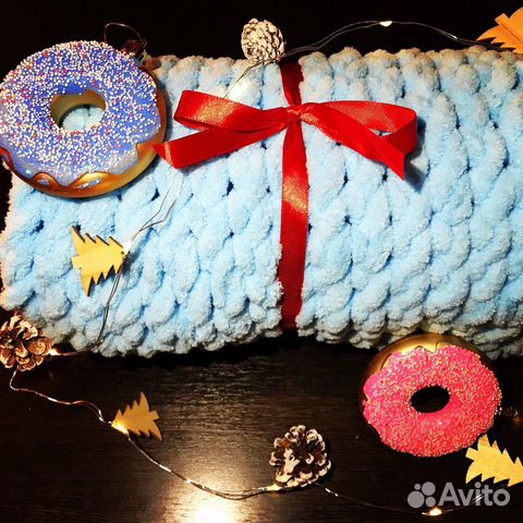 Пледы, шарфы, балаклавы с ушками