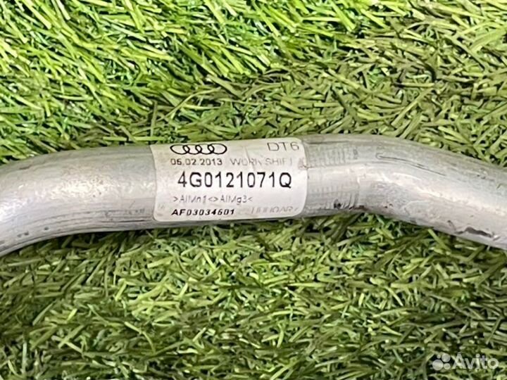 Патрубок системы охлаждения Audi S7 Sportback 4G