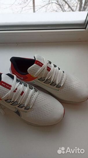 Кроссовки nike