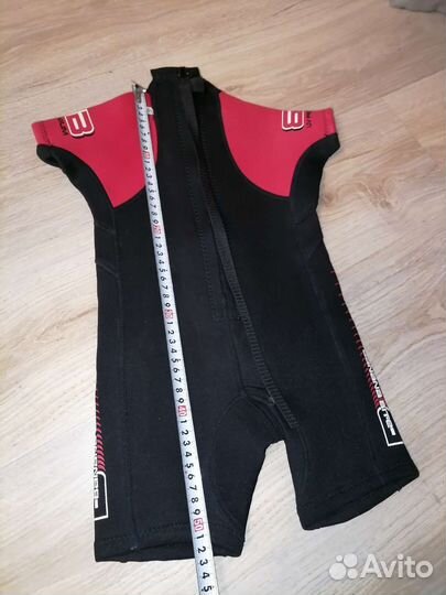 Гидрокостюм с акулой