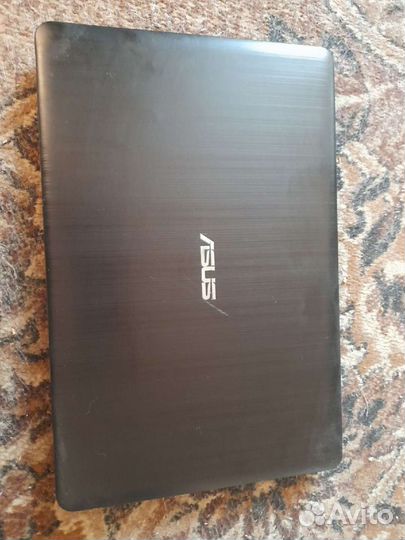 Ноутбук asus