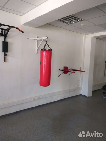 Штанги гантели