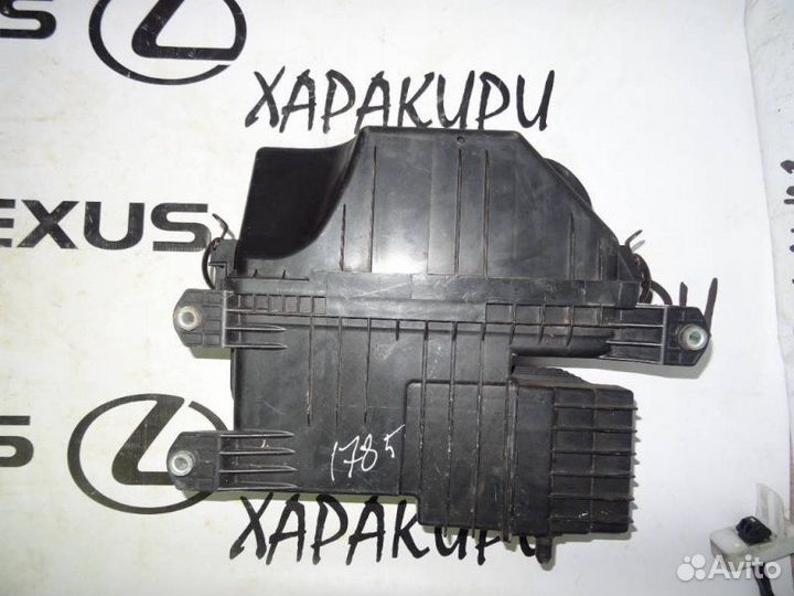 Корпус воздушного фильтра Lexus Rx400H MHU38 3mzfe