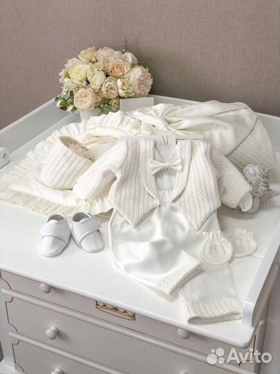 Костюм на выписку для мальчика