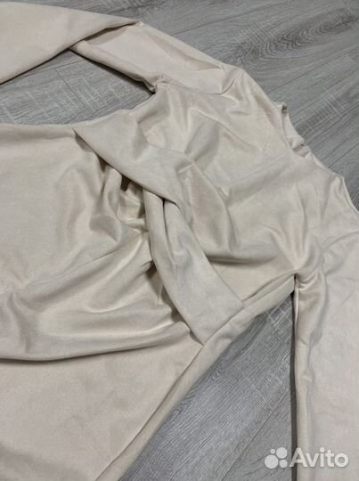 Женские платье 46размера