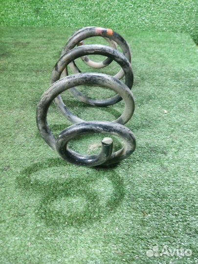 Задняя пружина Nissan Qashqai J10