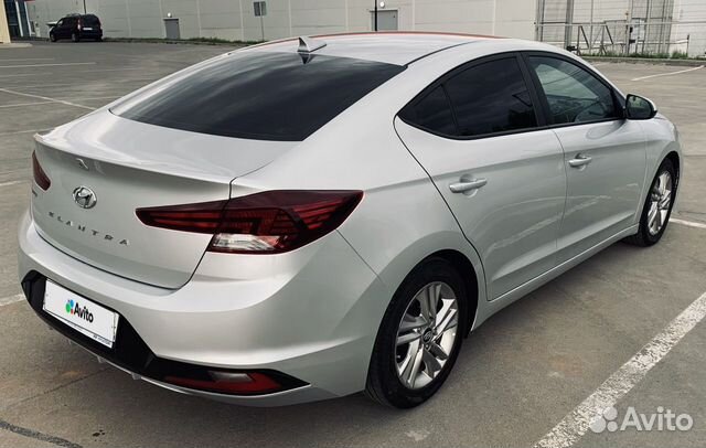 Hyundai Elantra 2.0 AT, 2018, 129 000 км