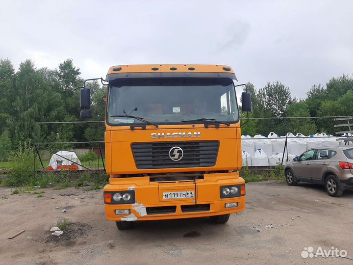 Shacman (Shaanxi) SX3255DR384, 2011