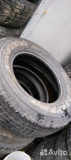 Bridgestone Dueler H/T 275/65 R17