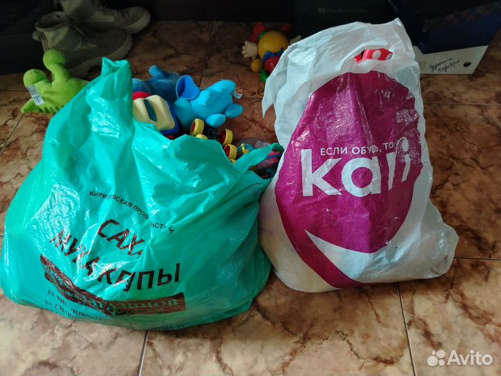 Детские игрушки