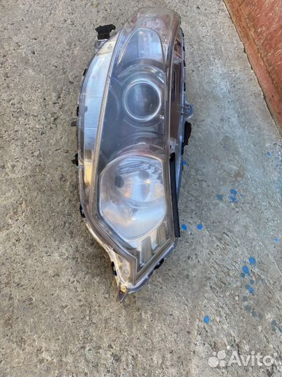 Фары на honda accord 8 левый и правый