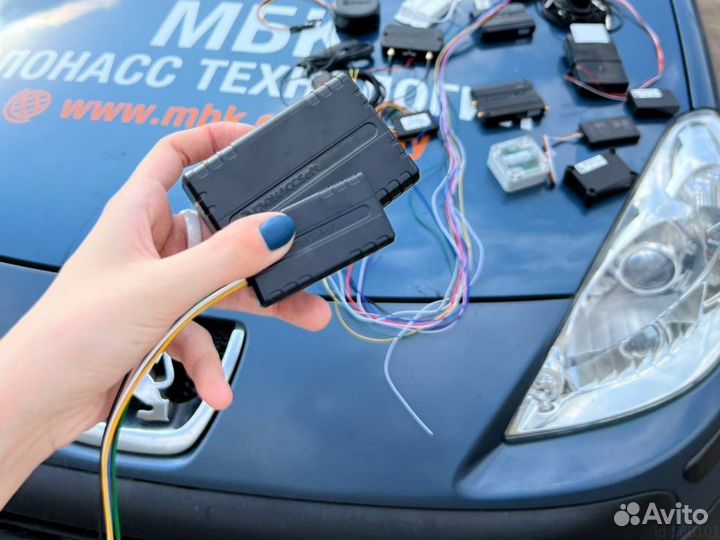 GPS трекер Глонасс Телтоника FMB 920