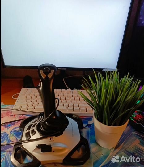 Джойстик Logitech extreme 3d pro