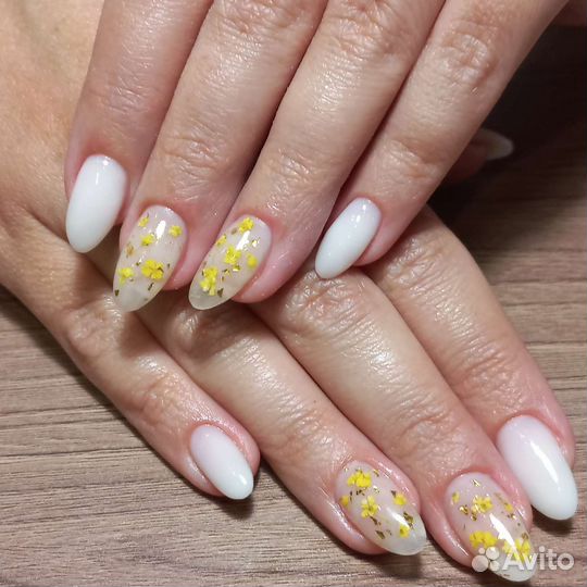 Наращивание ногтей, покрытие гель-лаком