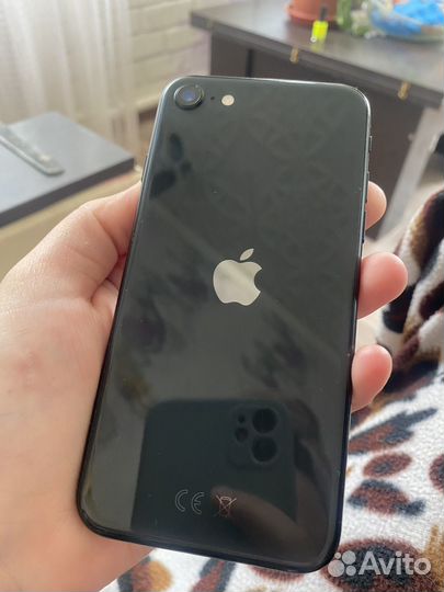 iPhone SE (2022), 128 ГБ