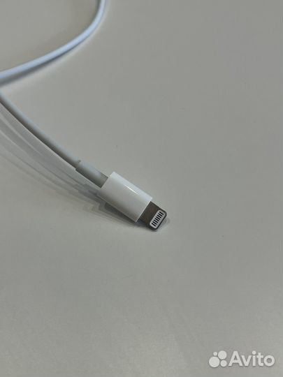 Кабель Lightning Apple USB-C to Lightning