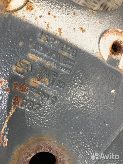 Кронштейн реактивной тяги DAF 1627016