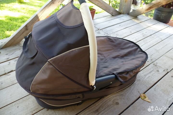 Коляска 2 в 1 Quinny speedi + Автолюлька maxi cosi