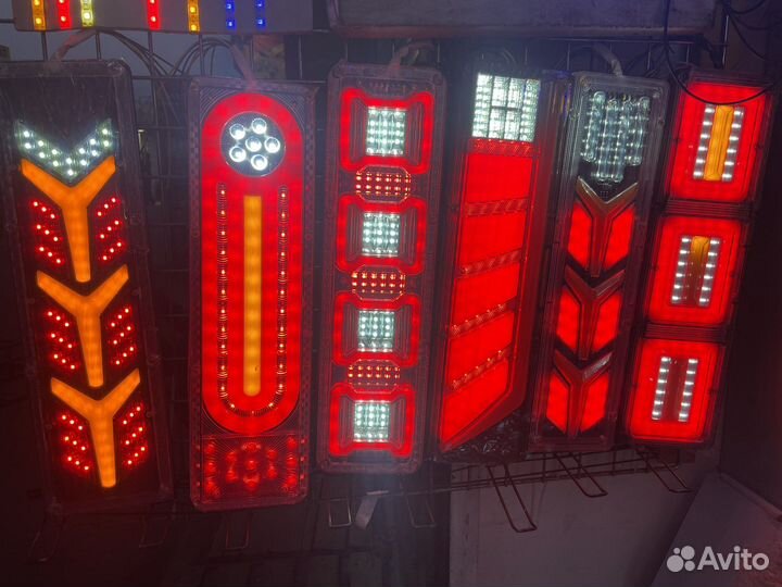 Задные фонари для грузовиков (газель)